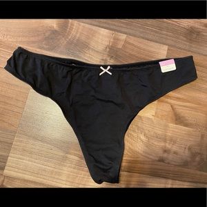 NWT Cacique Thong Underwear- Size 22/24